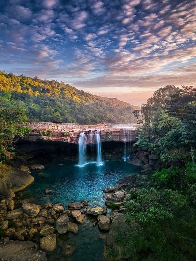 This Monsoon 10 Wonderful Places To Travel Meghalaya
